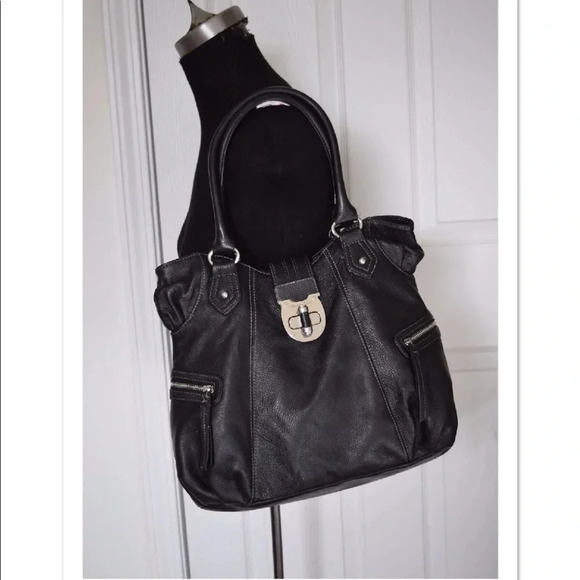 Etienne Aigner leather hobo bag - Picture 2 of 8
